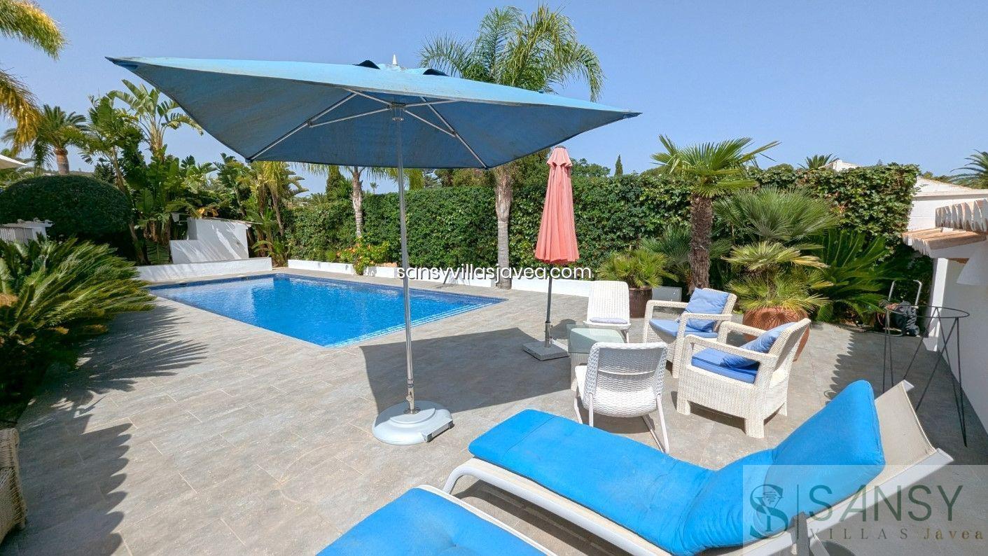For sale of villa in Jávea-Xàbia