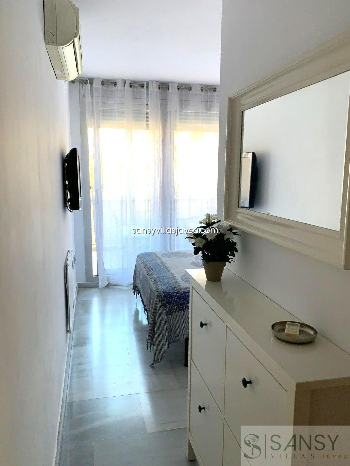 For sale of apartment in Dénia