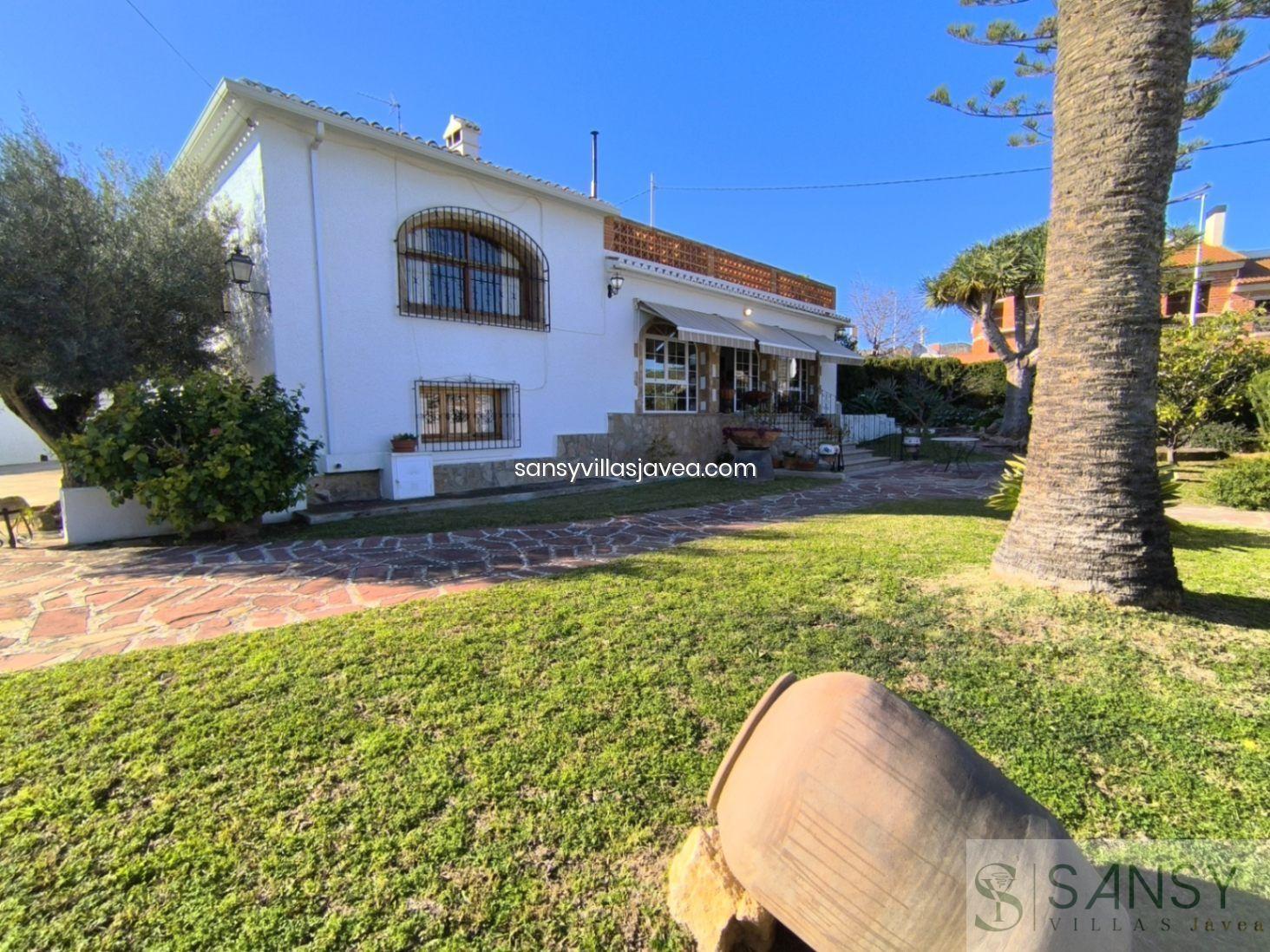 Zu verkaufen von villa in
 Jávea-Xàbia