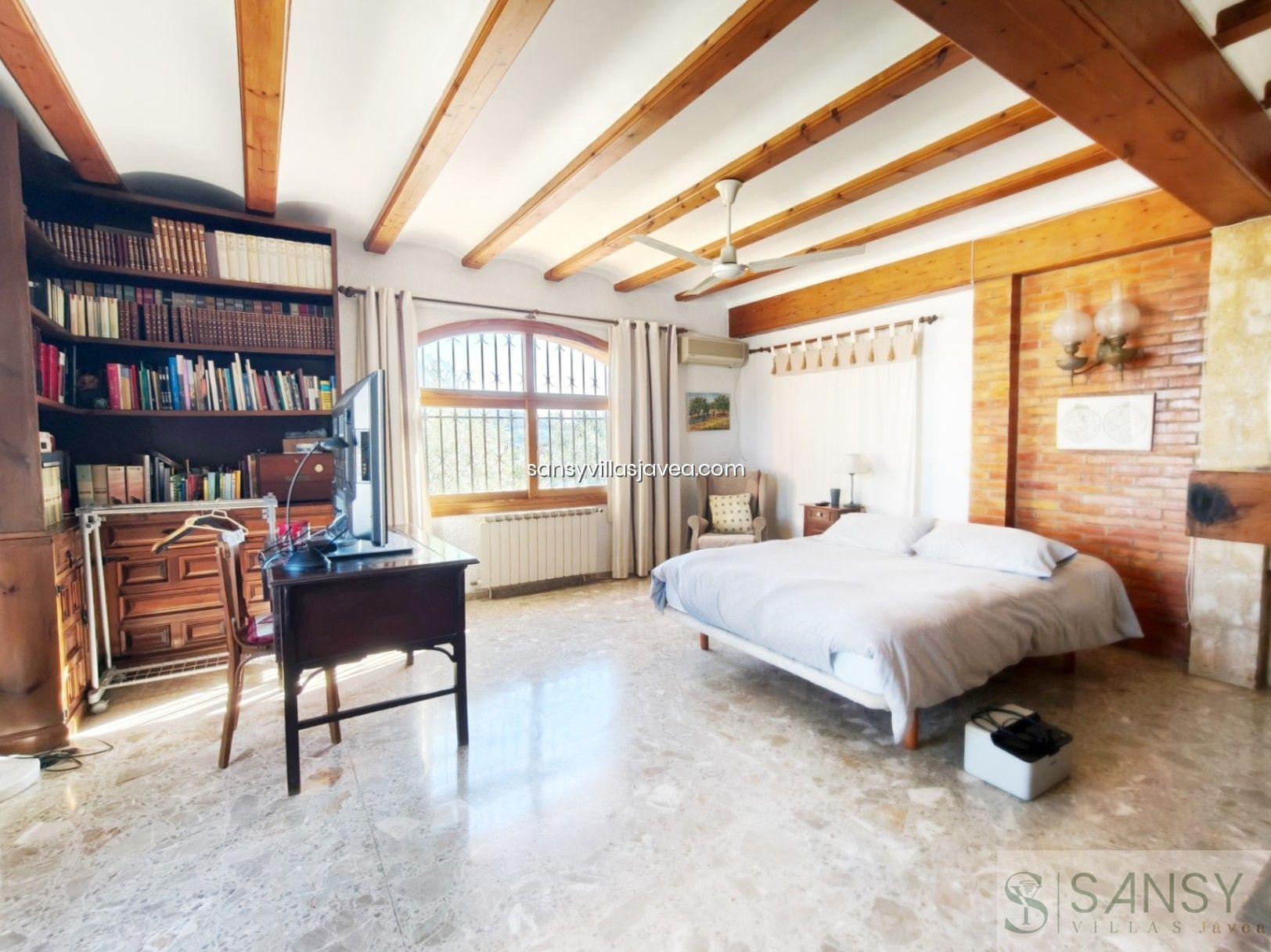 Zu verkaufen von villa in
 Jávea-Xàbia