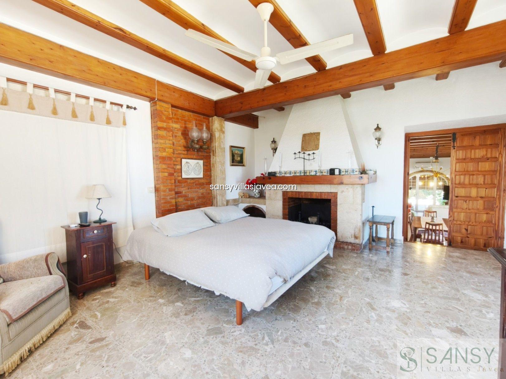 Zu verkaufen von villa in
 Jávea-Xàbia
