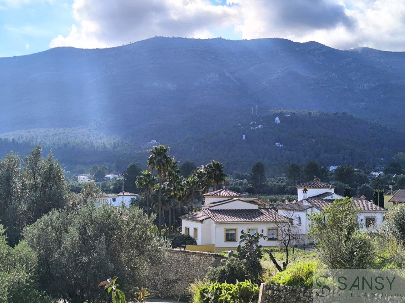 Venta de villa en Parcent