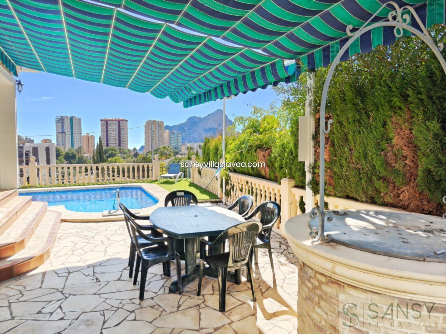 For sale of villa in Calpe
