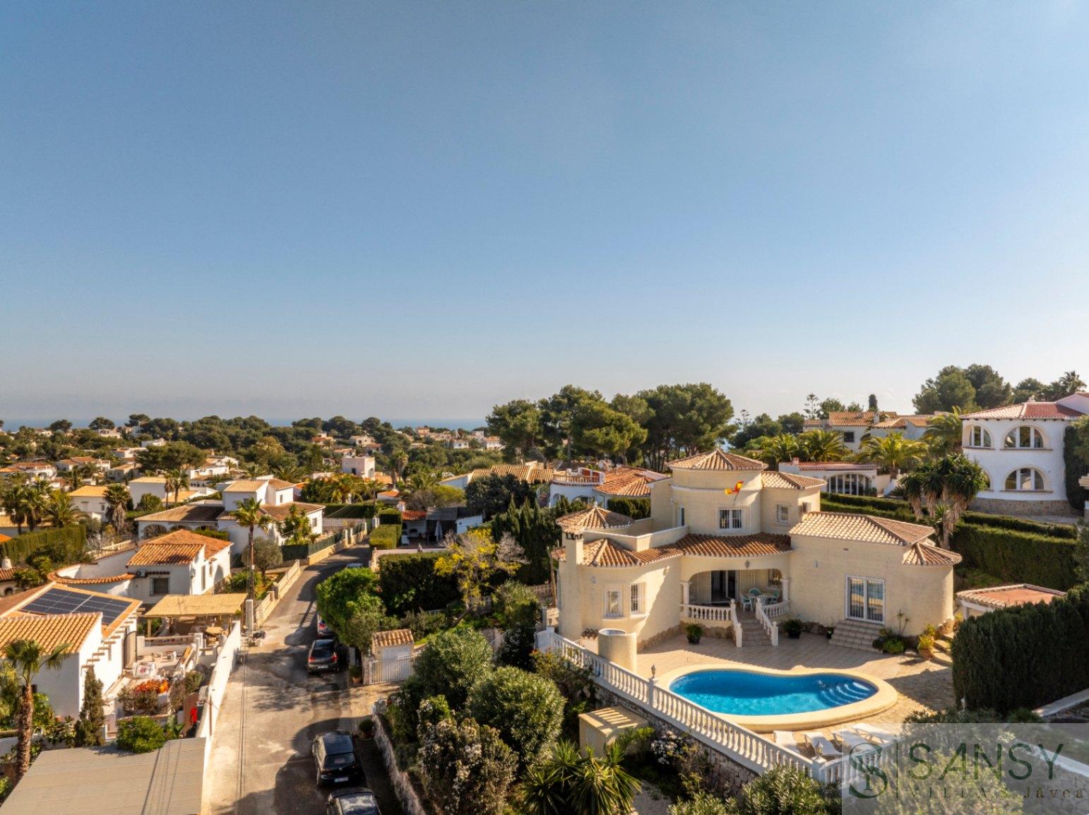 Salgai  txaleta  Jávea-Xàbia