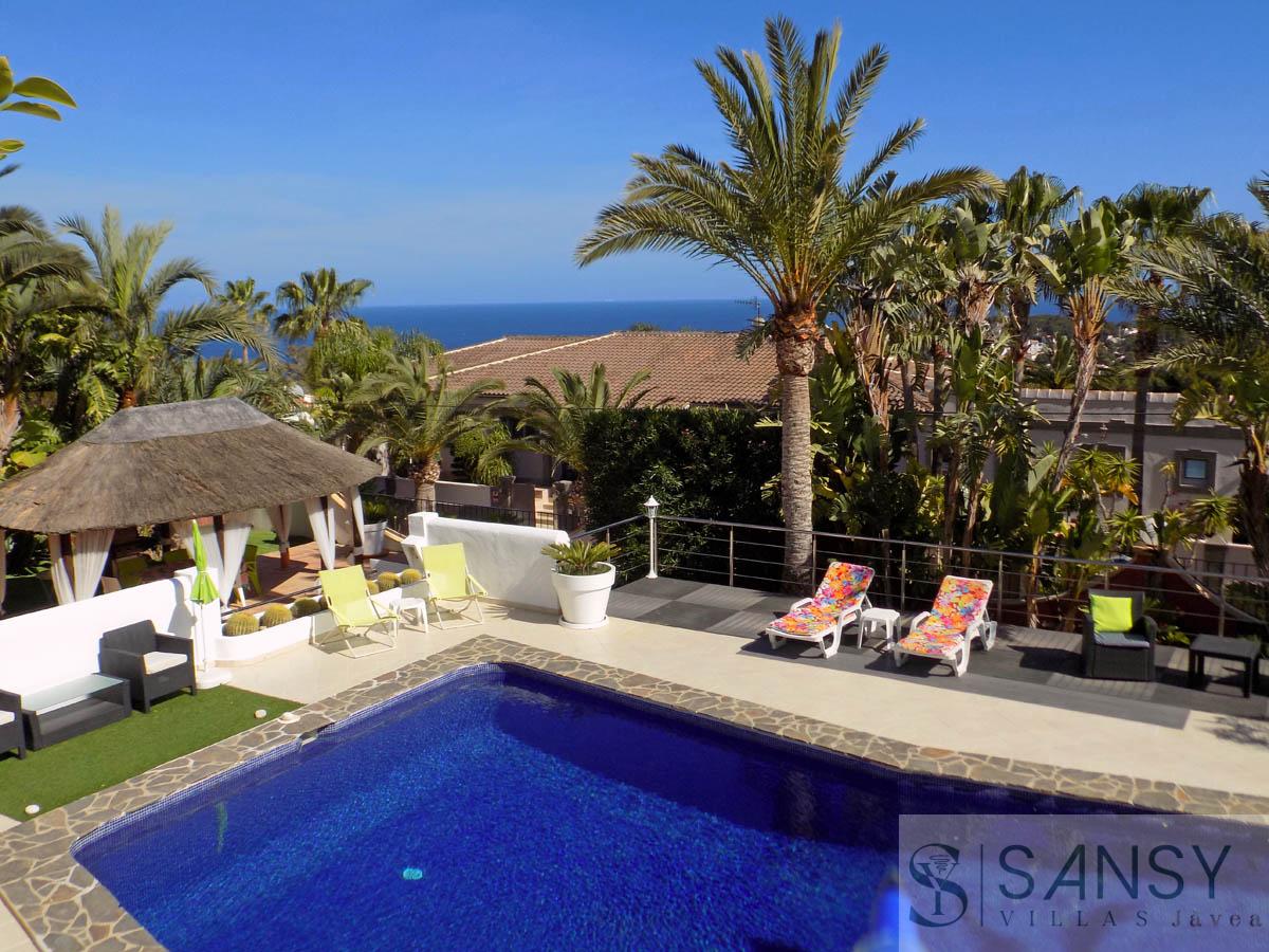 For sale of villa in Moraira