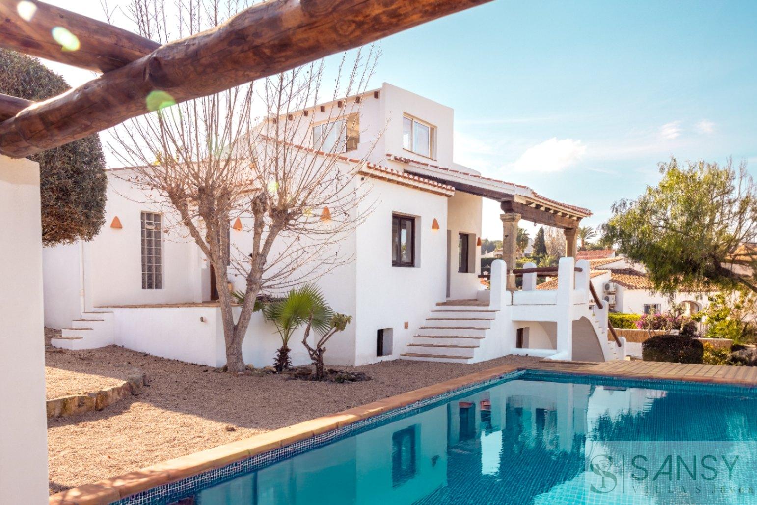 For sale of villa in Jávea-Xàbia