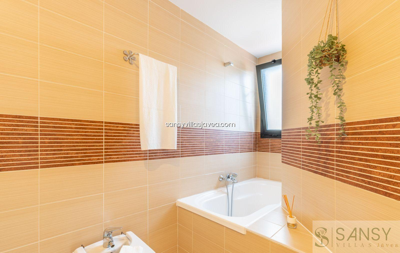 Vente de auvent dans Moraira