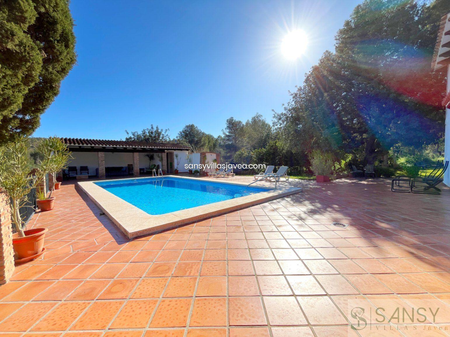 For sale of villa in Dénia