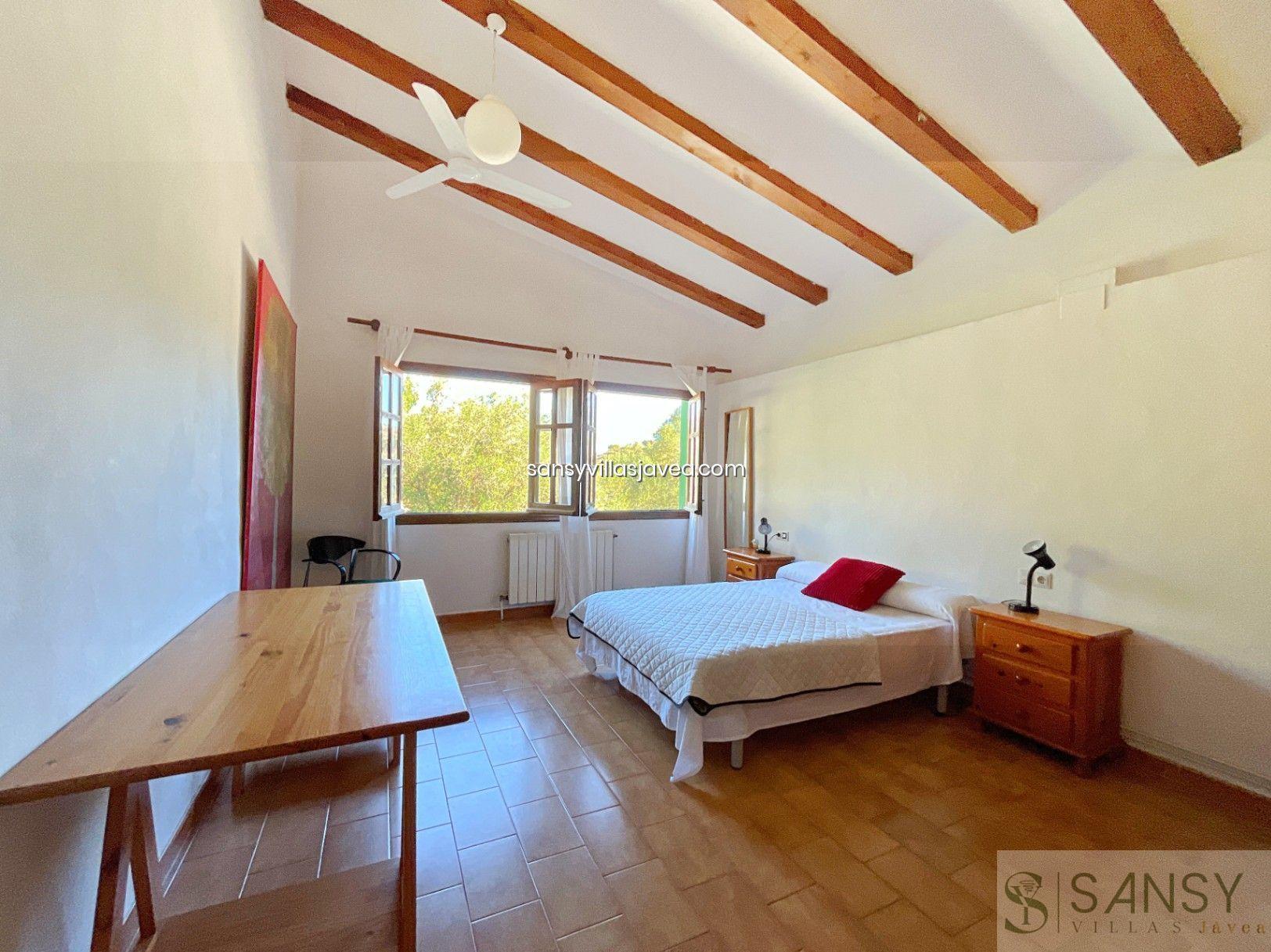 For sale of villa in Dénia
