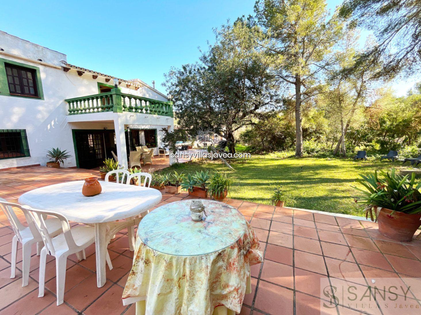 For sale of villa in Dénia
