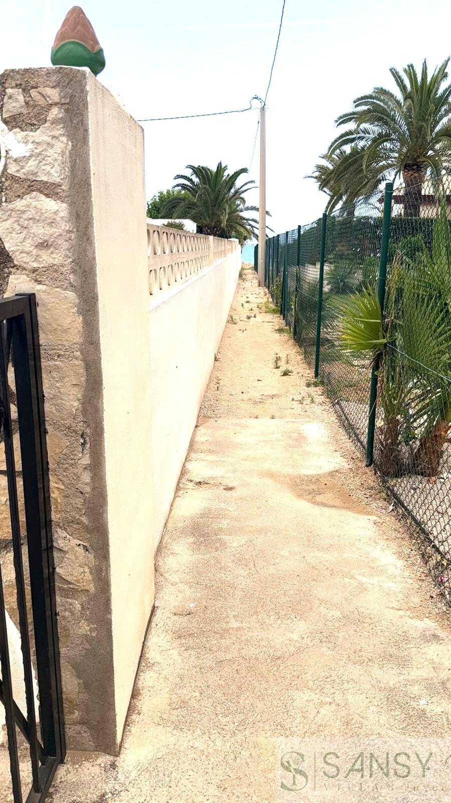 For sale of duplex in Dénia