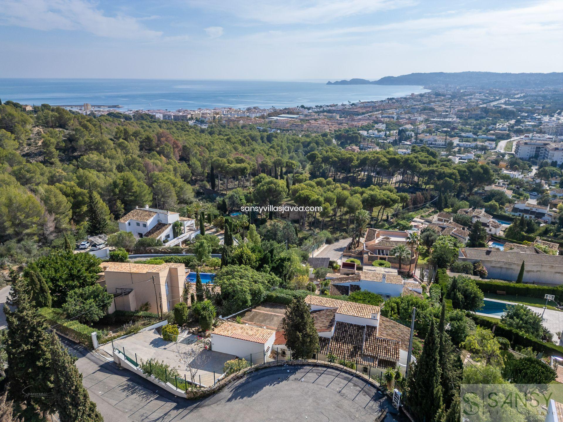 Продажа от

 Виллa на Jávea-Xàbia