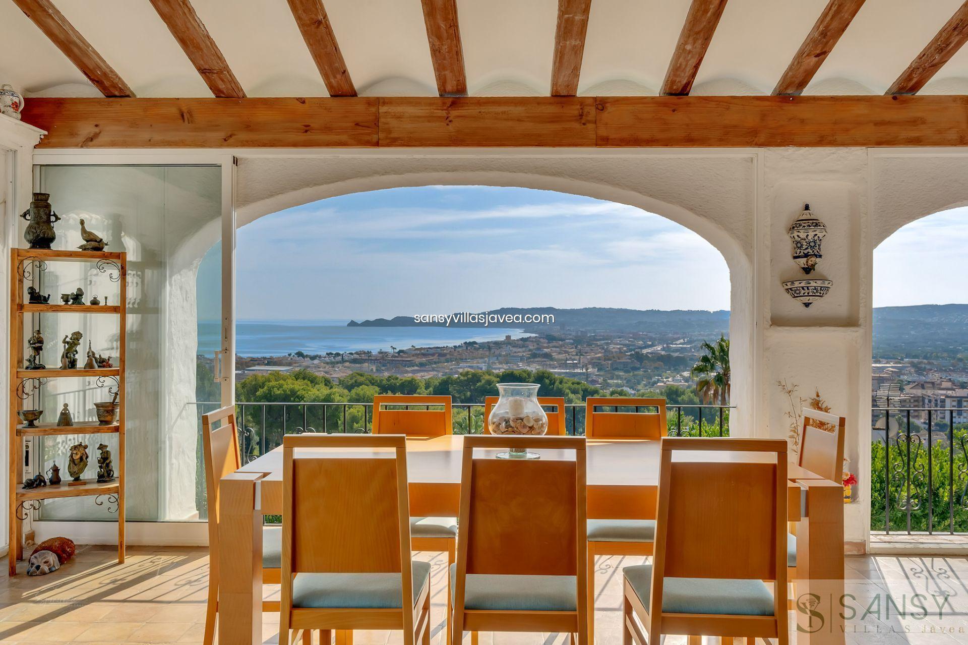 Продажа от

 Виллa на Jávea-Xàbia