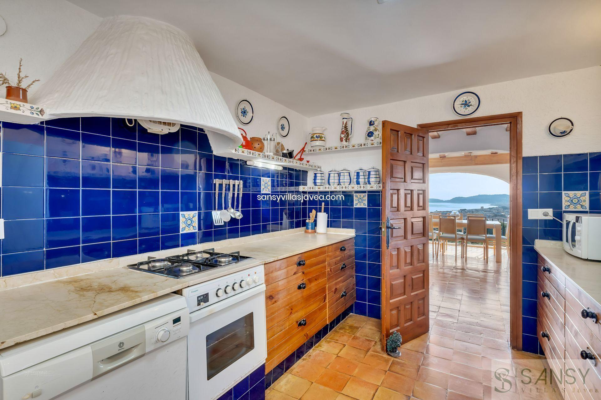 Продажа от

 Виллa на Jávea-Xàbia