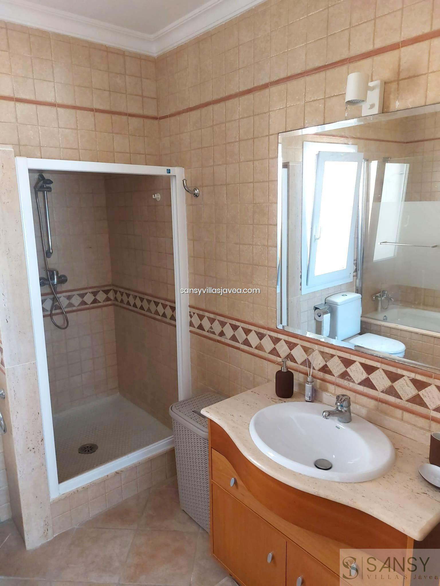 Til salg fra villa i Benitachell