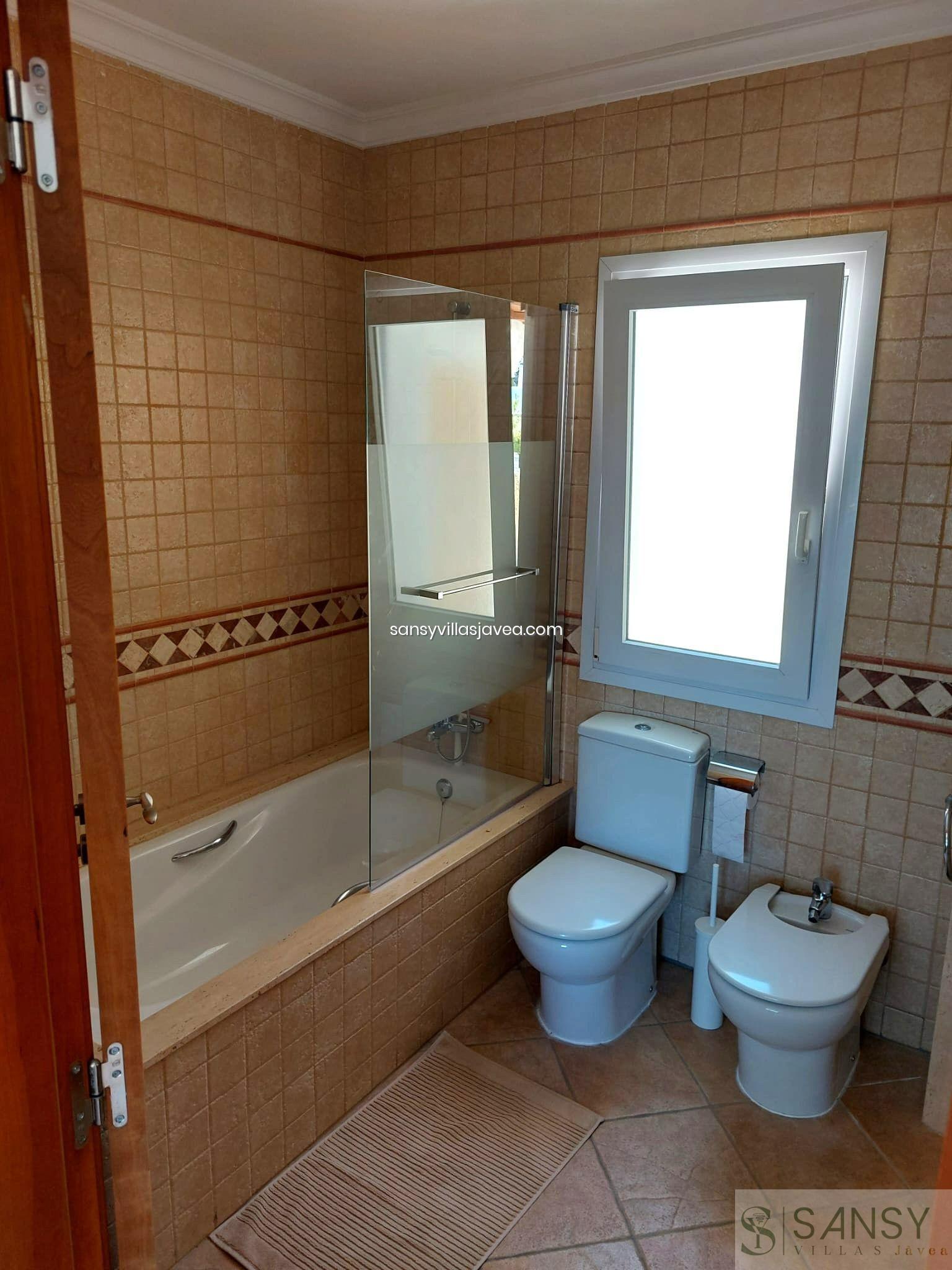 Til salg fra villa i Benitachell