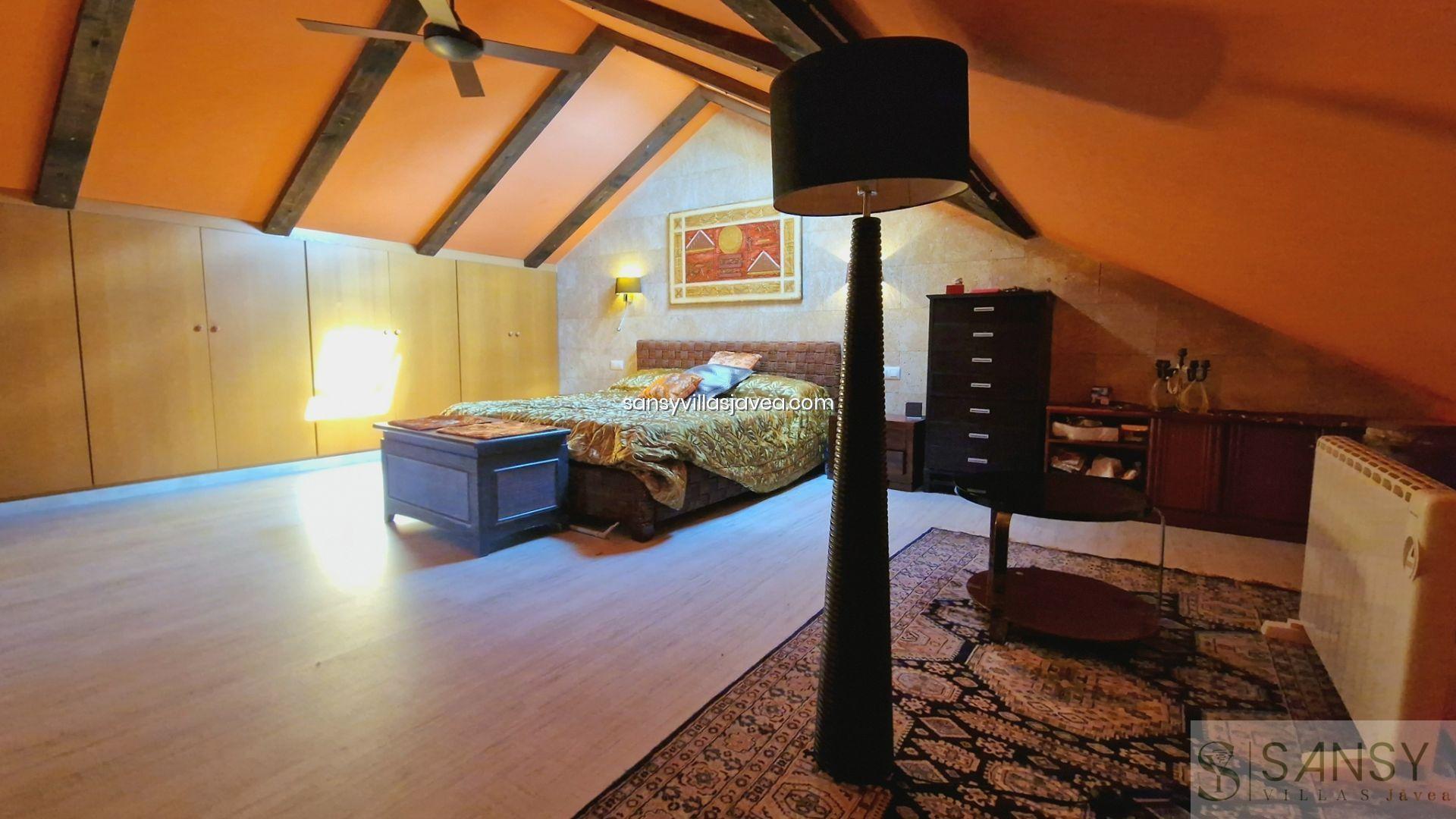 Zu verkaufen von penthouse in
 Jávea-Xàbia