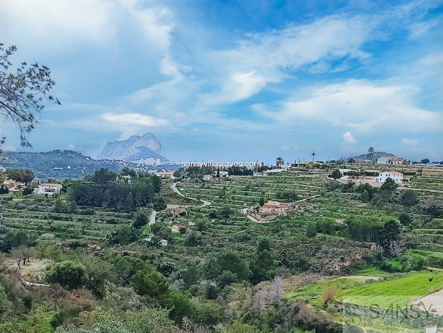 For sale of land in Benissa