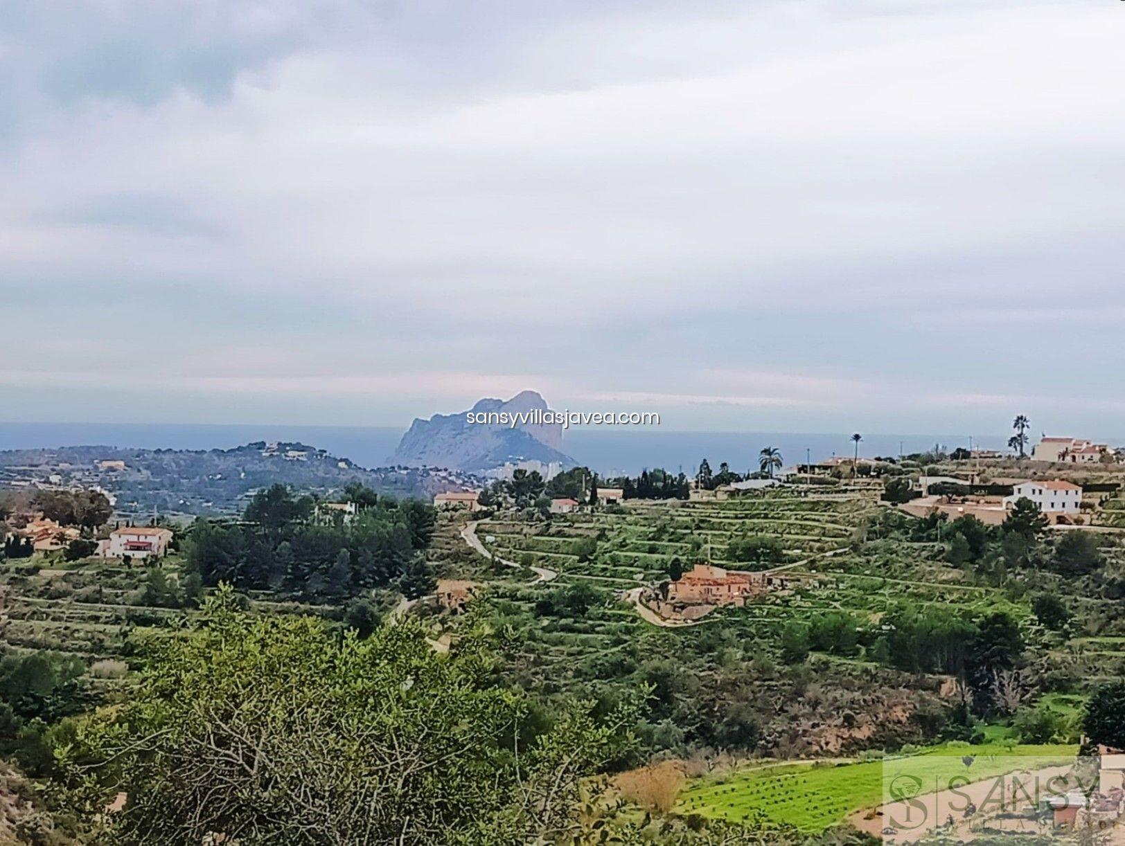 For sale of land in Benissa