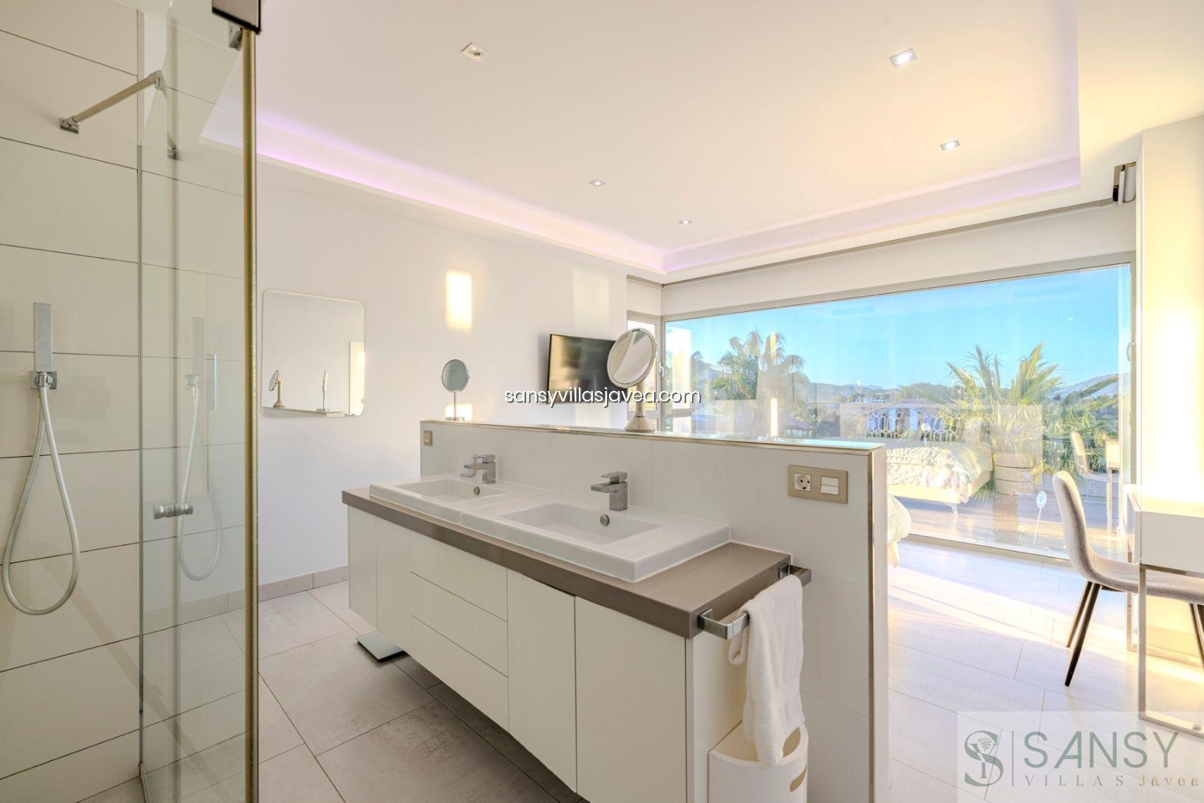For sale of villa in Jávea-Xàbia