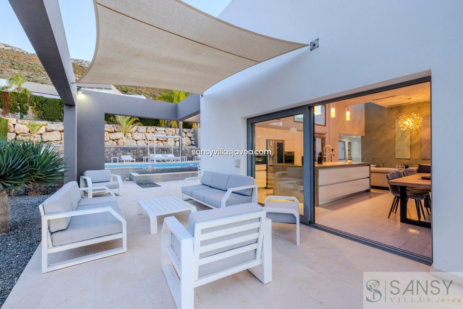 For sale of villa in Jávea-Xàbia