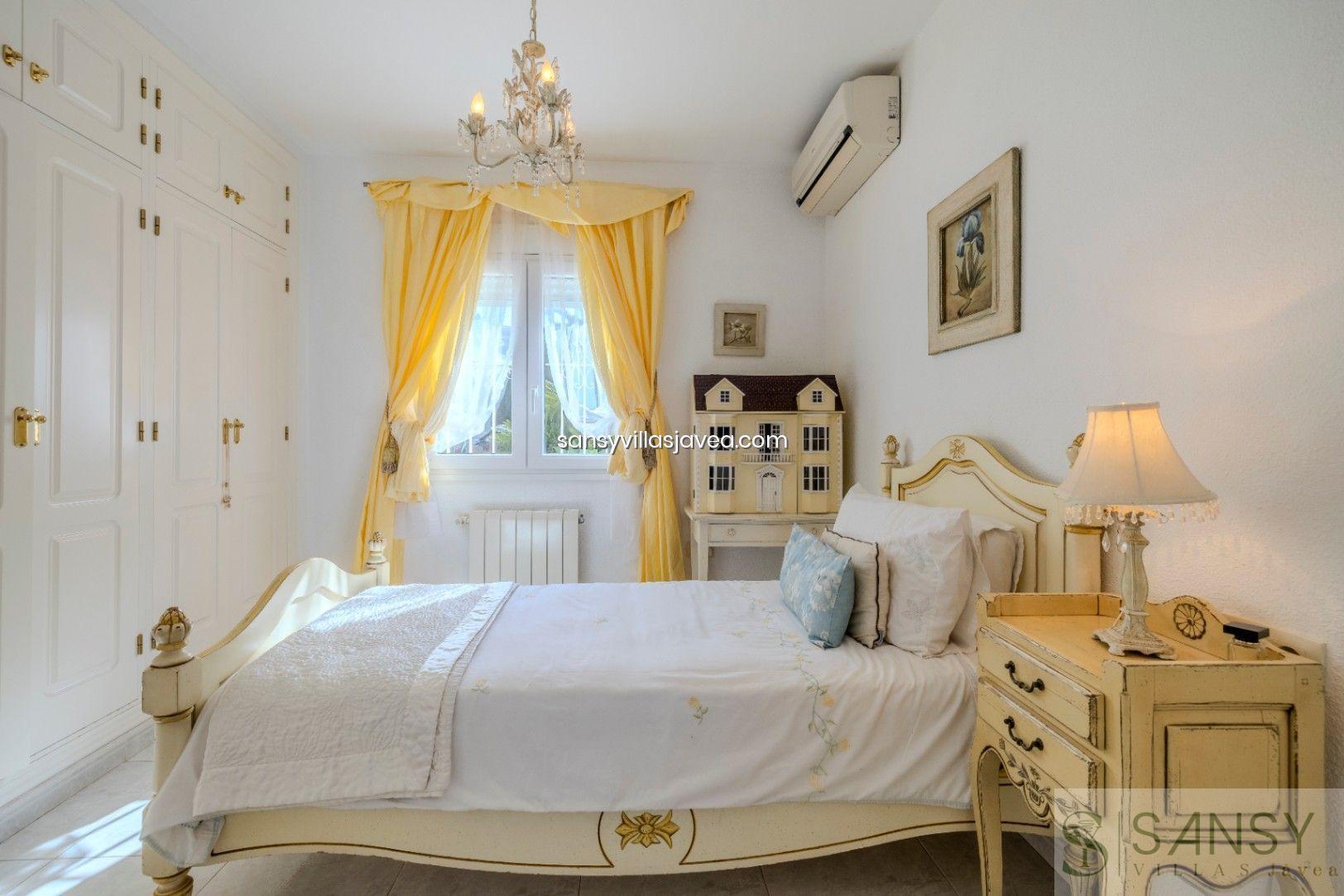 For sale of villa in Jávea-Xàbia