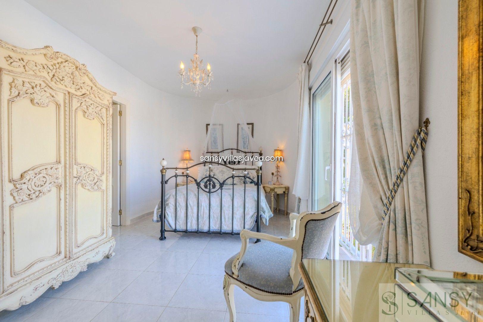 For sale of villa in Jávea-Xàbia