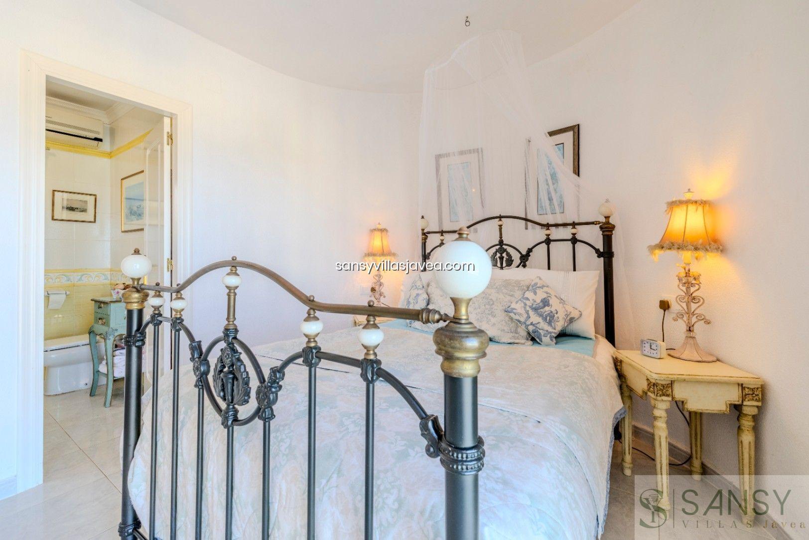 For sale of villa in Jávea-Xàbia