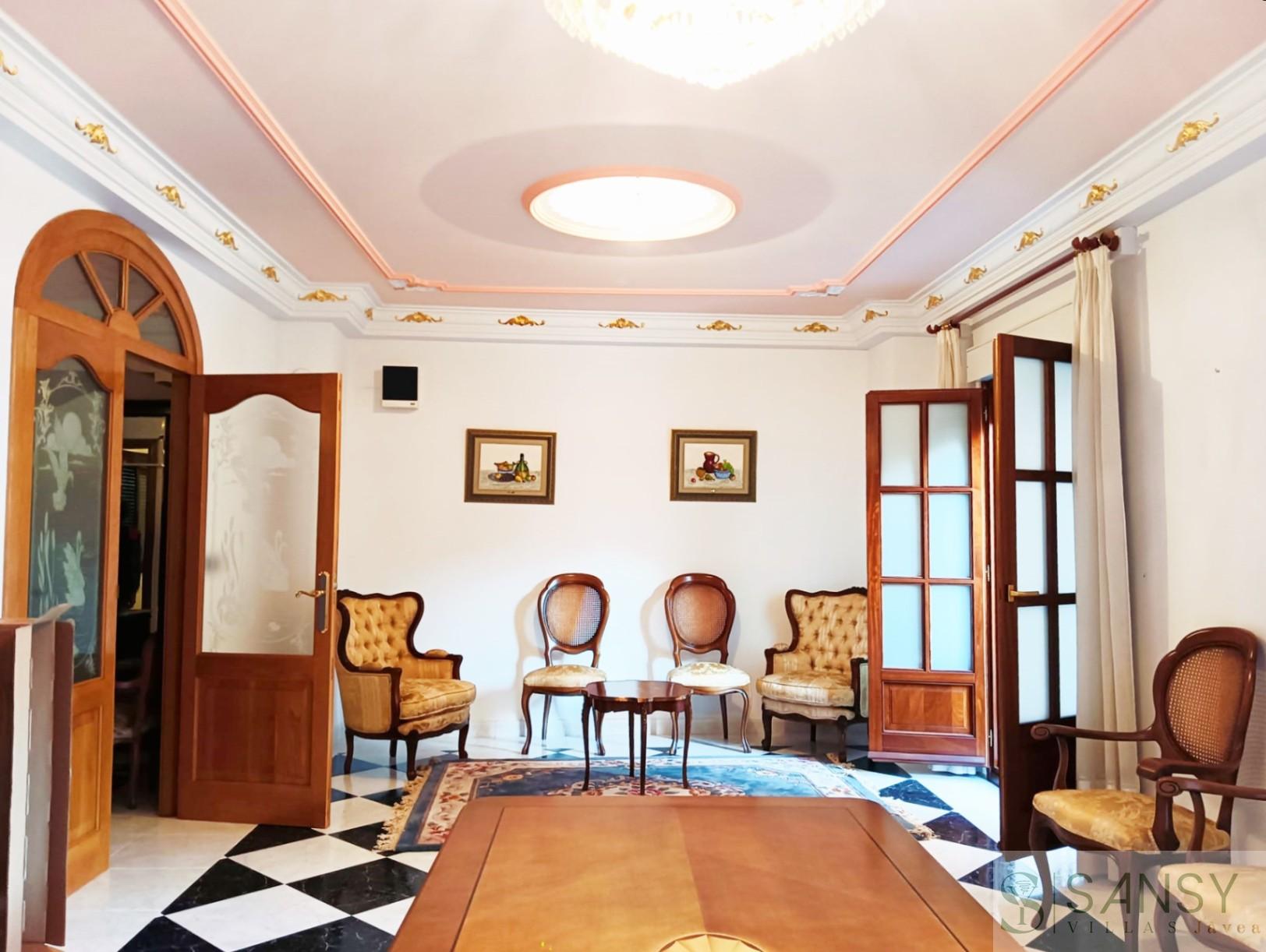 Venta de casa en Oliva