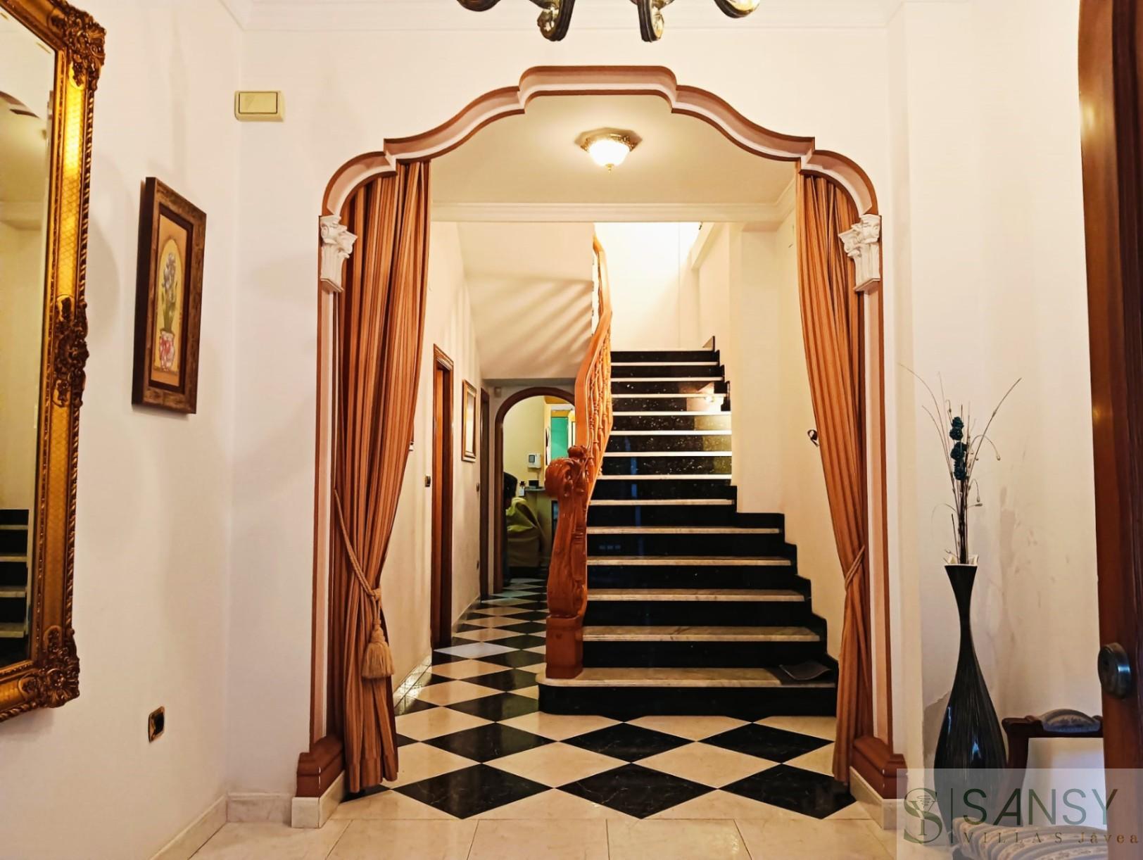 Venta de casa en Oliva