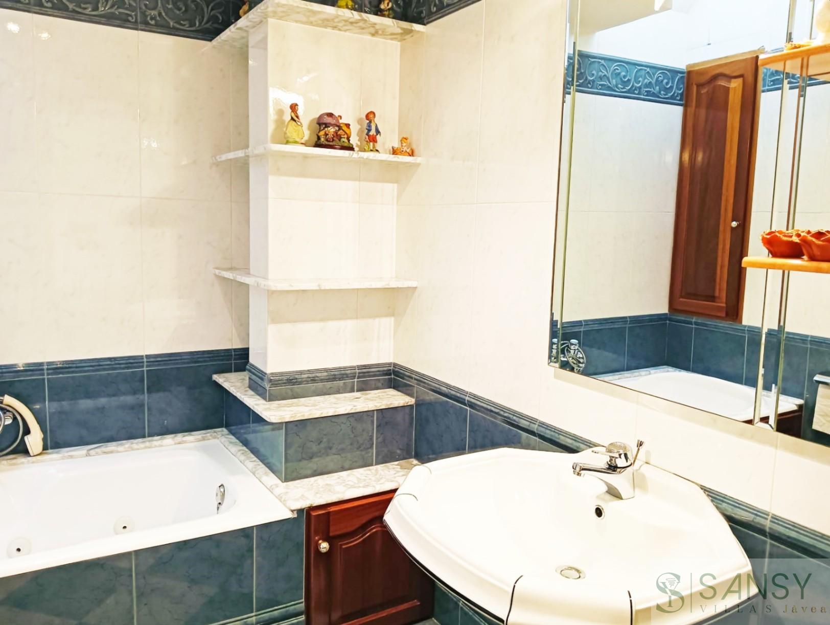 Venta de casa en Oliva