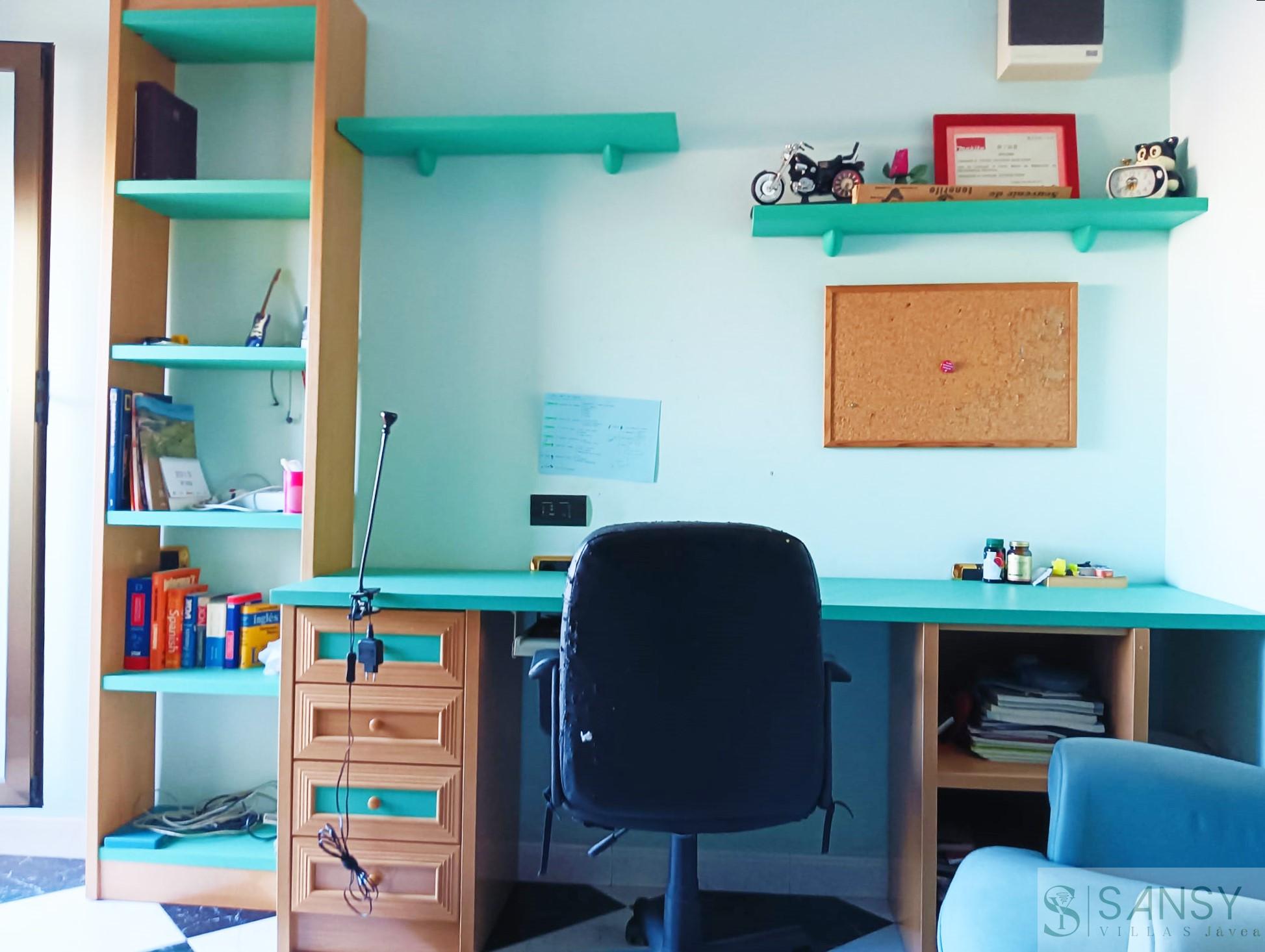 Venta de casa en Oliva