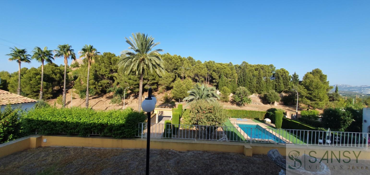 Venta de villa en Oliva
