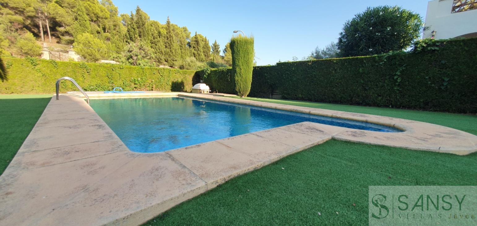 Venta de villa en Oliva