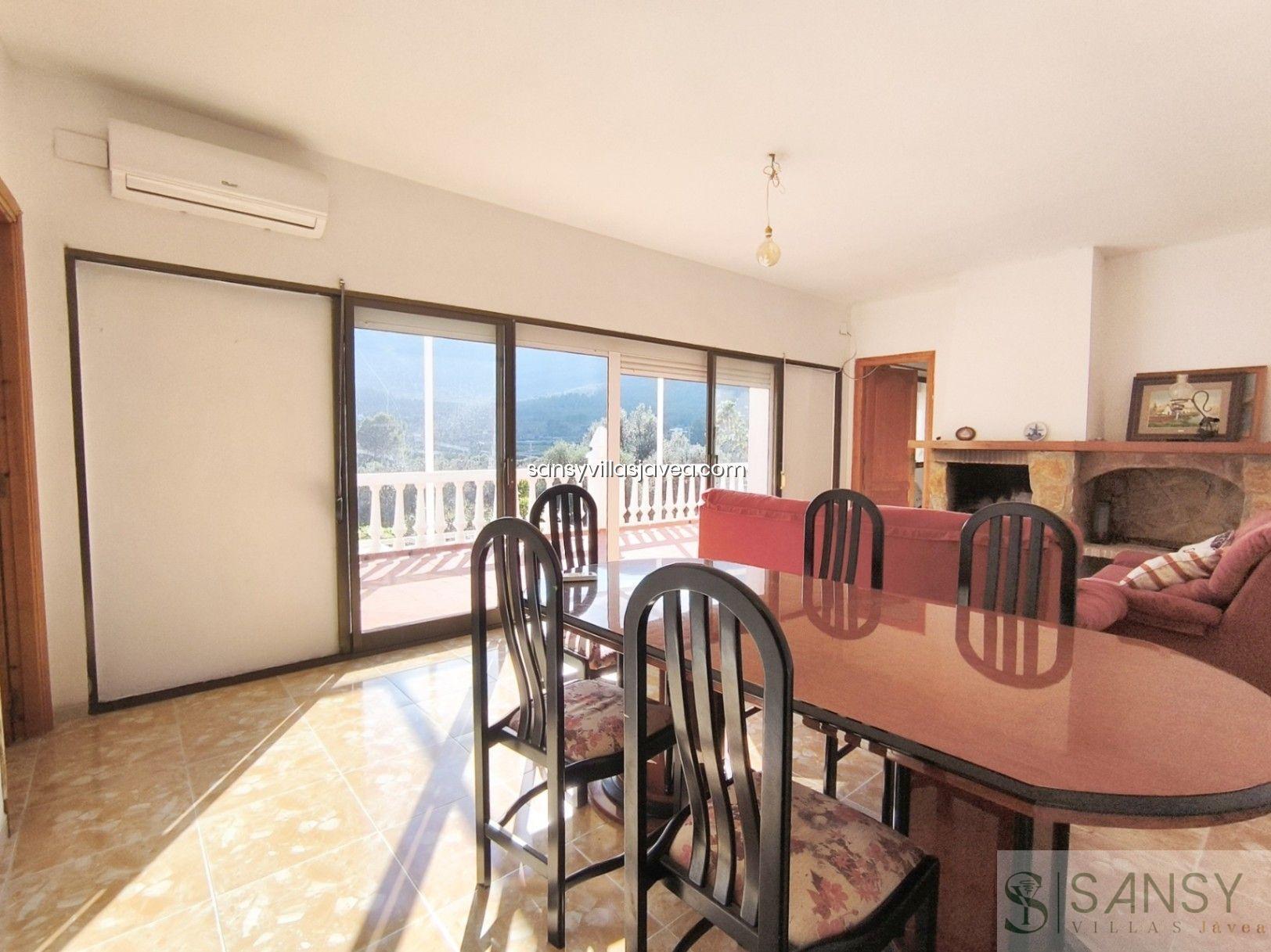 Venta de villa en Parcent