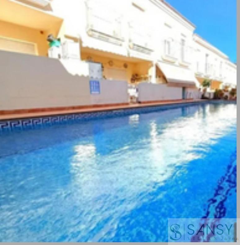 Venta de bungalow en Sagra