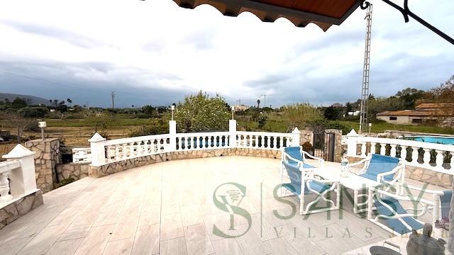 Venta de chalet en Dénia