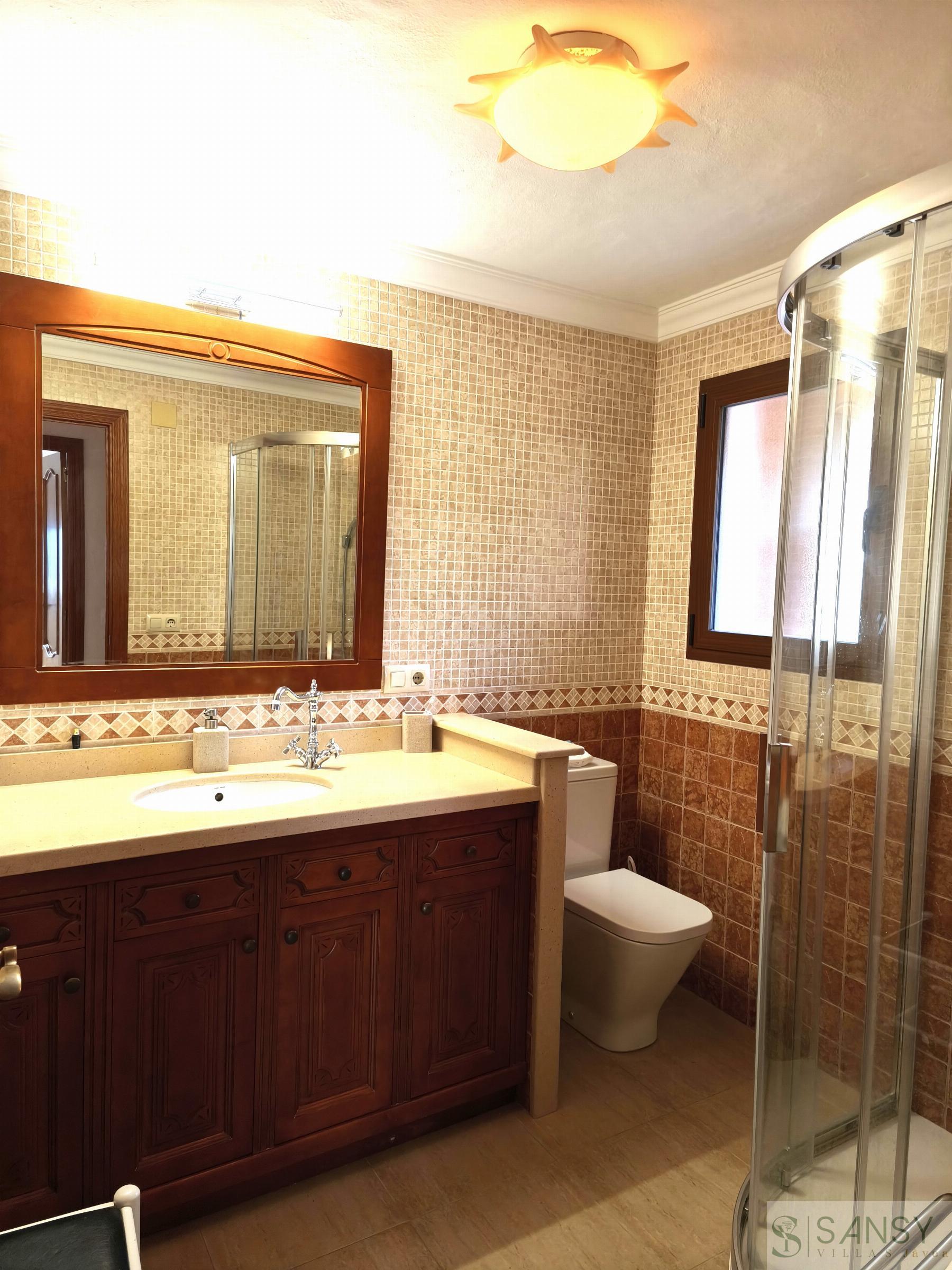 Verkoop van kleine villa in Jávea-Xàbia