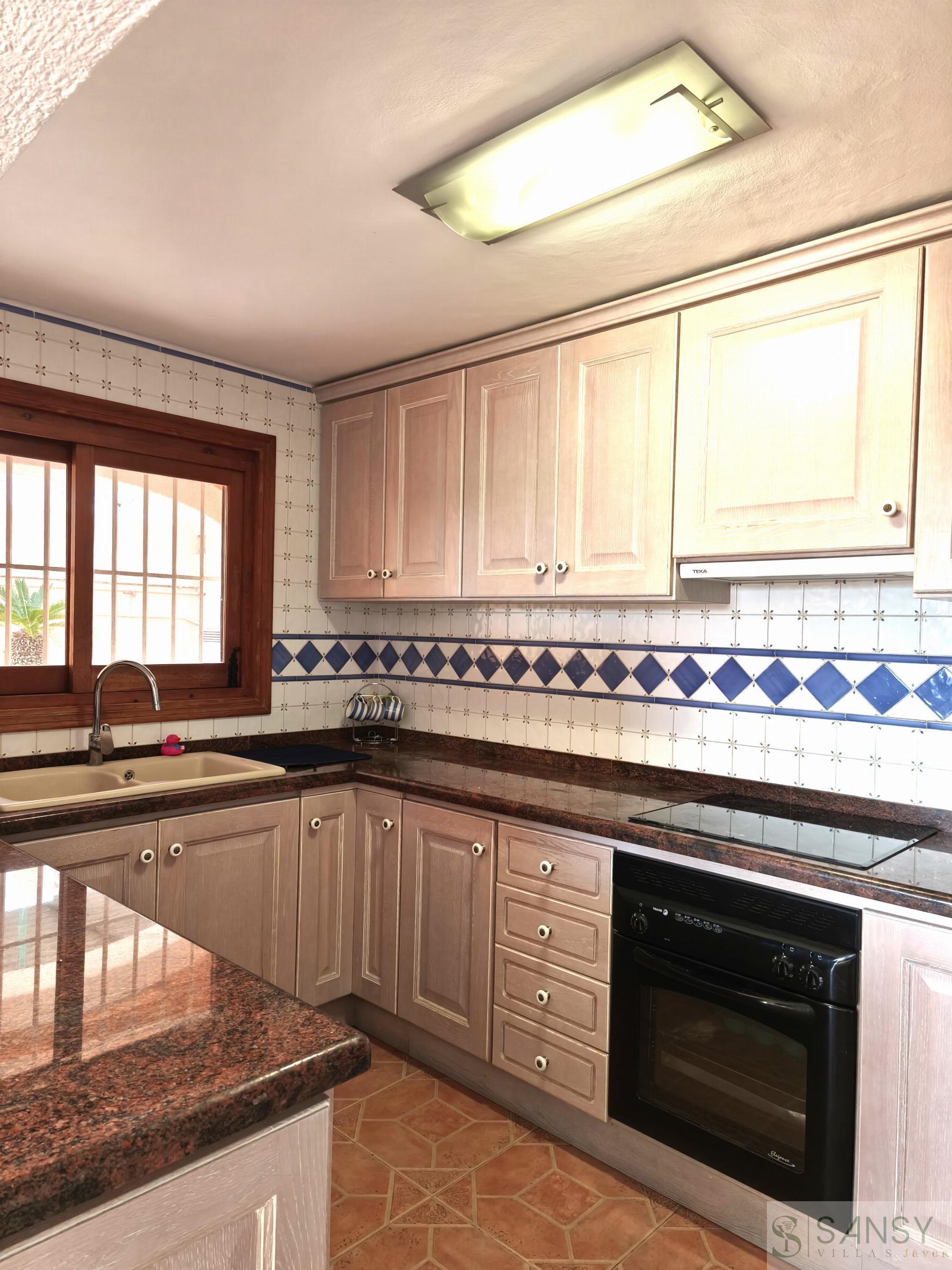 Verkoop van kleine villa in Jávea-Xàbia