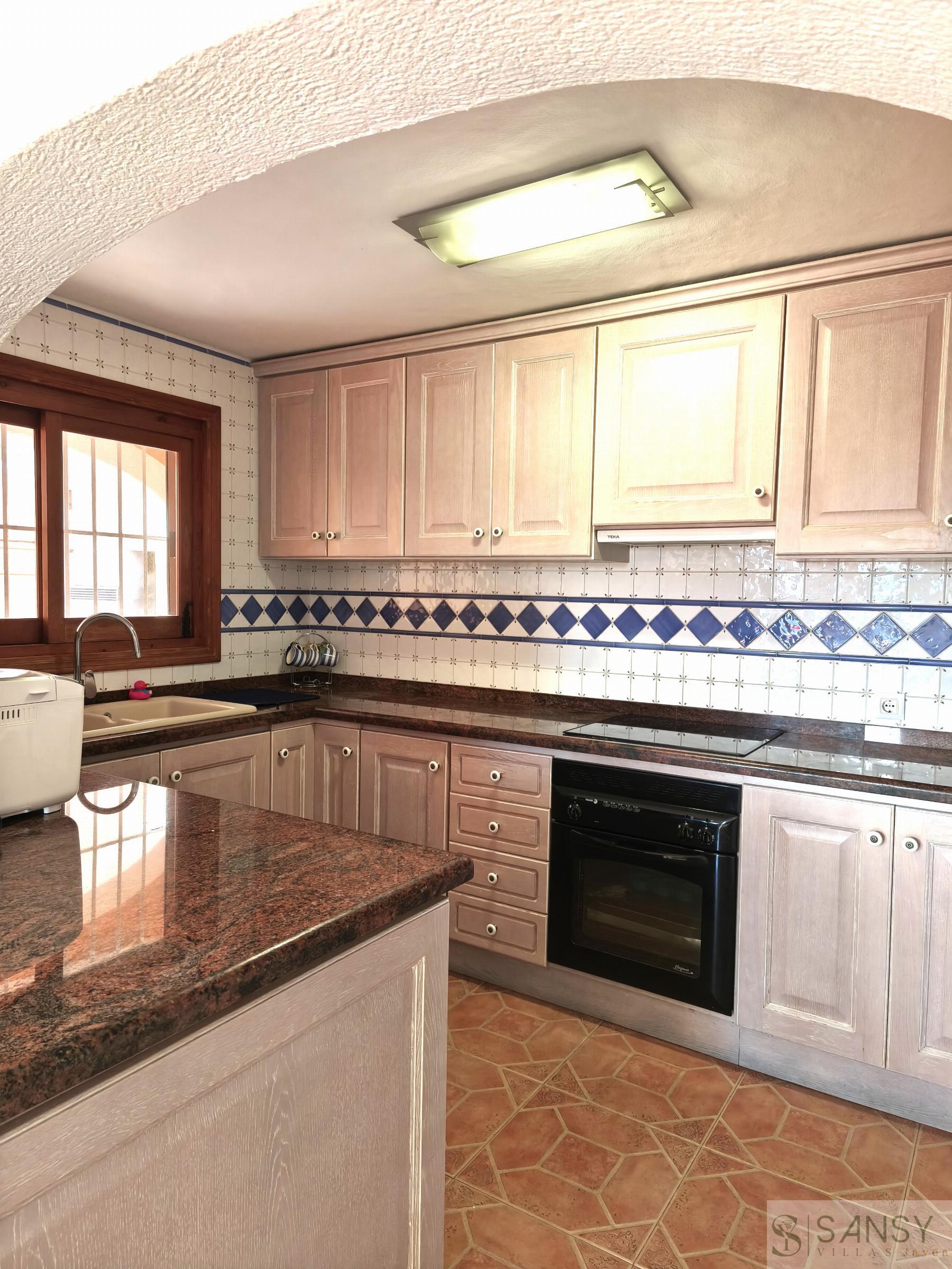 Verkoop van kleine villa in Jávea-Xàbia