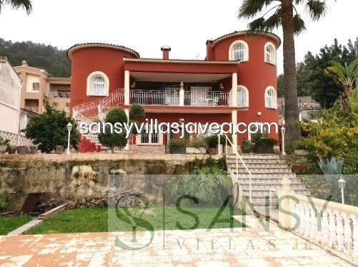 Venda de villa a Pedreguer