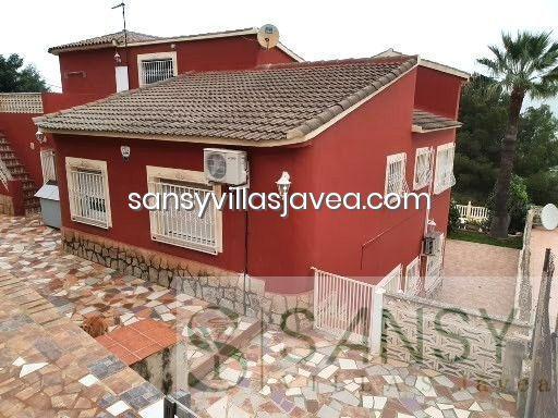 Venda de villa a Pedreguer