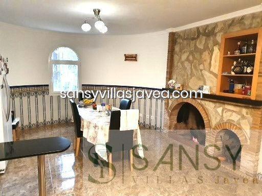 Venda de villa a Pedreguer