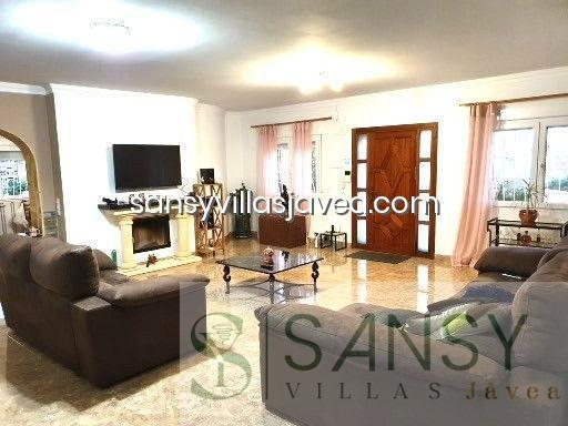 Venda de villa a Pedreguer