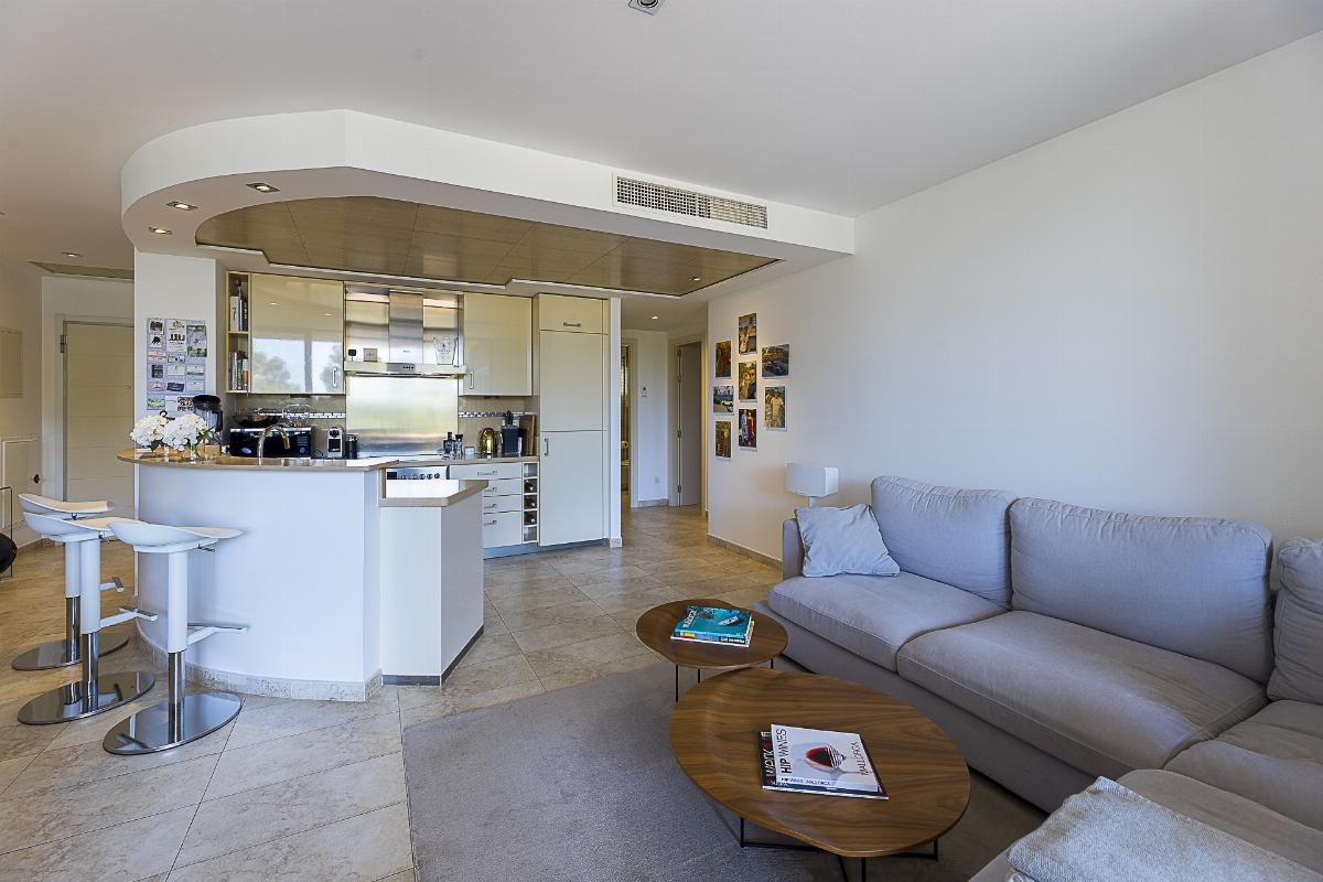 For sale of apartment in Calvià