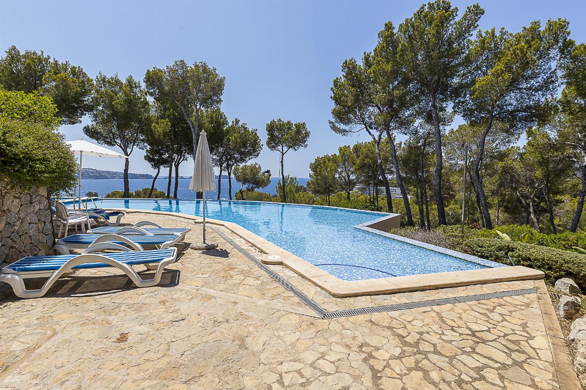 For sale of apartment in Calvià