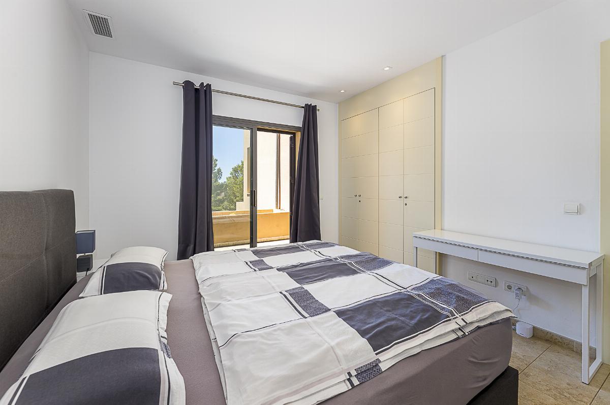 For sale of apartment in Calvià