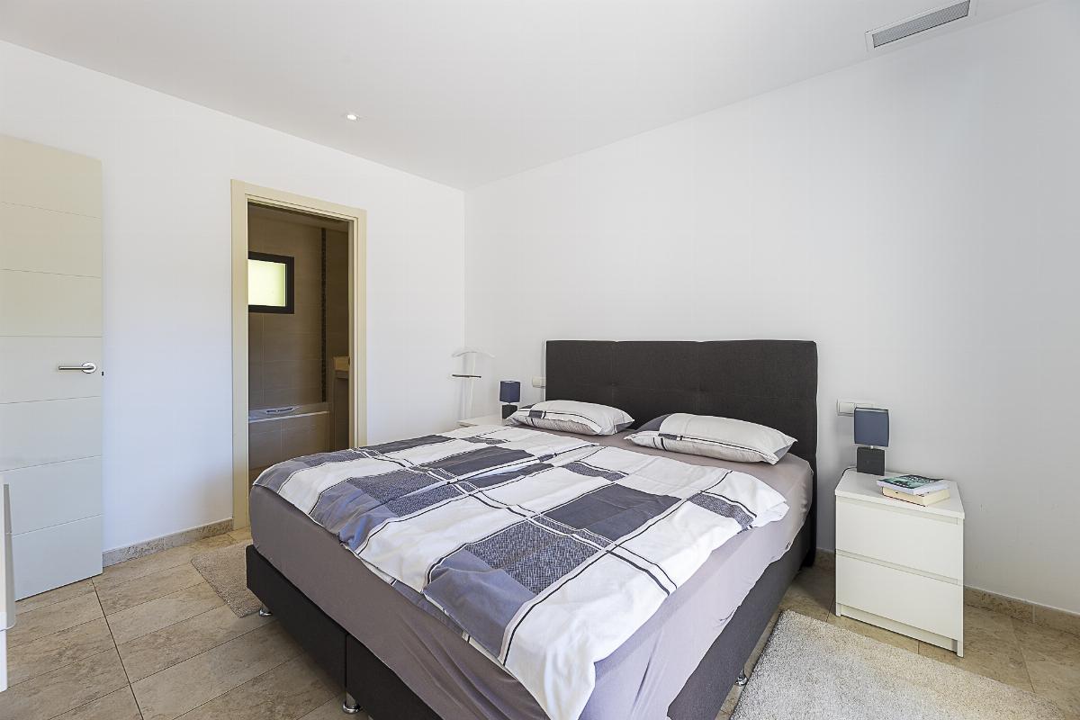 For sale of apartment in Calvià