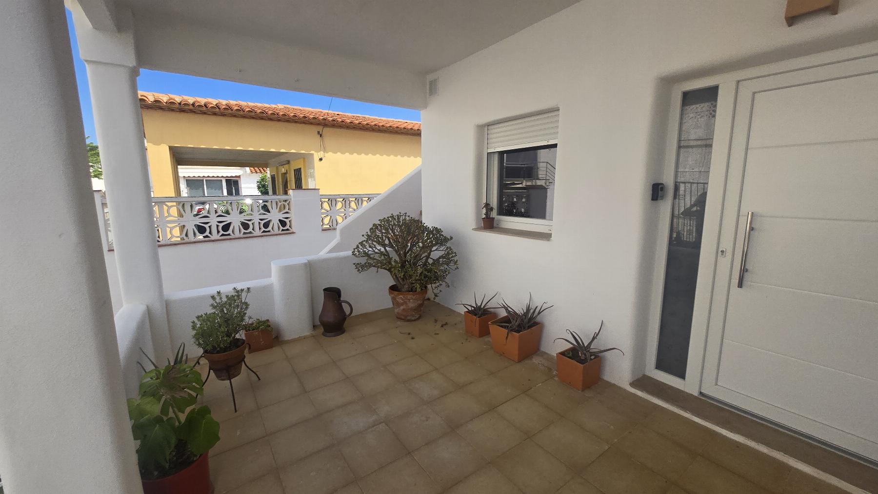 Venta de casa en Oliva