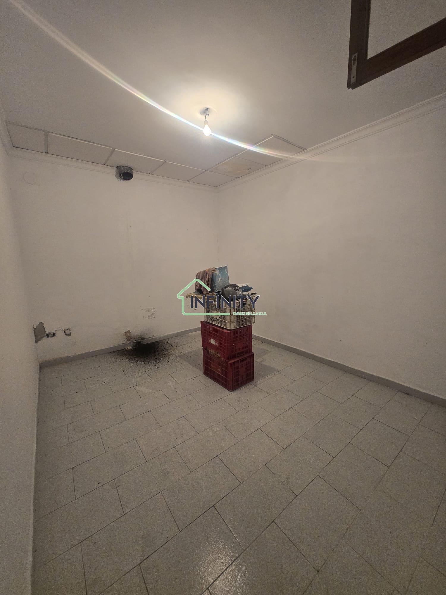 Venta de planta baja en Oliva